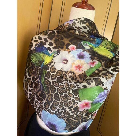 Vintage silk scarf with leopard print and parrots by Philipp Plein - Picture 4 of 5